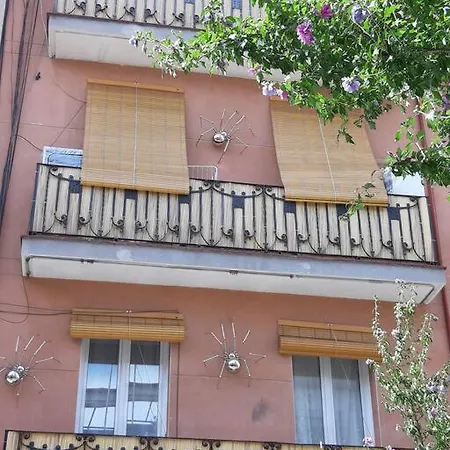 Fira Boutique By Myrentalhost شقة لوسبيتاليت دي يوبريغات